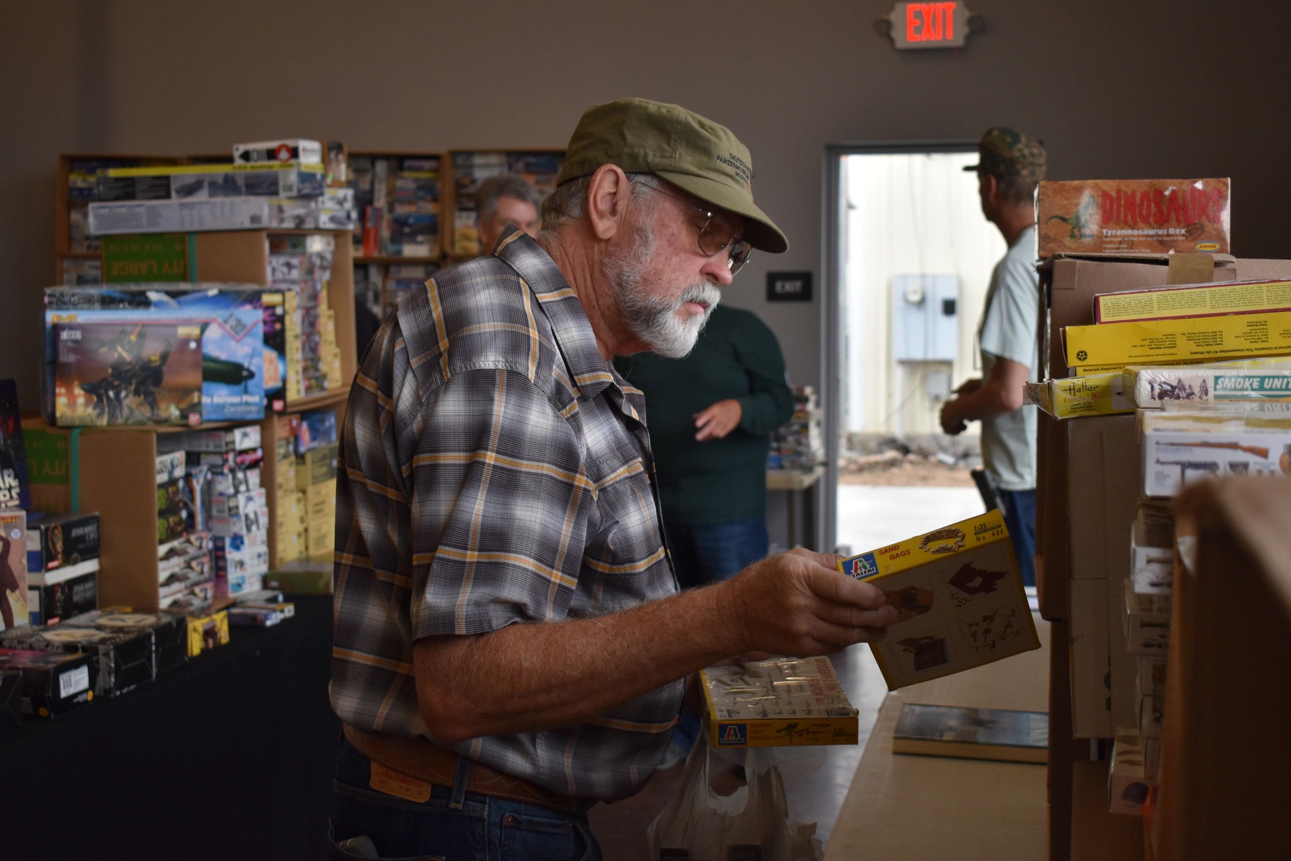 Buying New vs. NotSoNew Model Kits