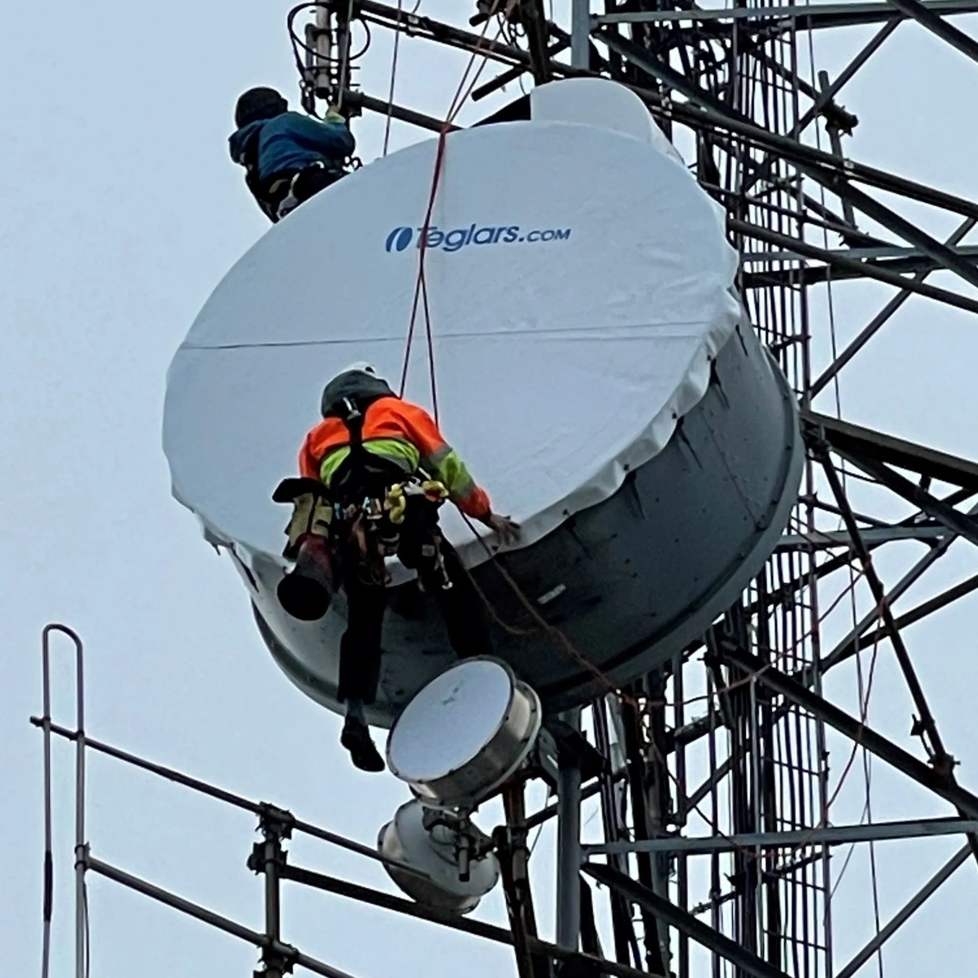 teglar and microwave radome installation