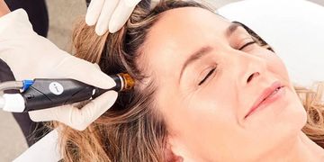 HydraFacial Scalp Treatment
Keravive
Scalp cleansing
deep cleaning for scalp