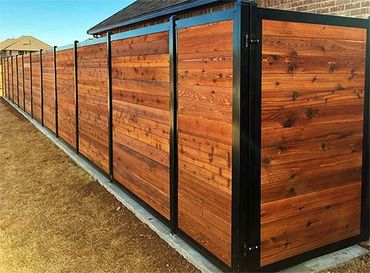 Horizontal Privacy Fence 