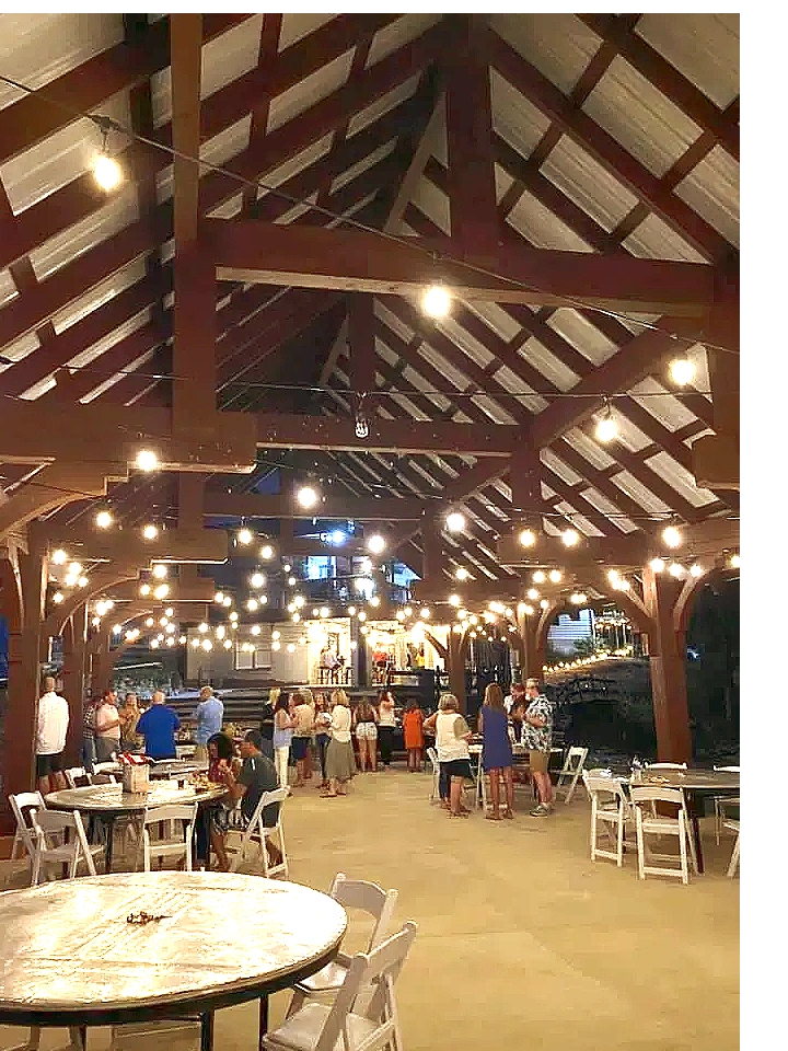 Grand Pavilion at Cat-n-Bird Winery