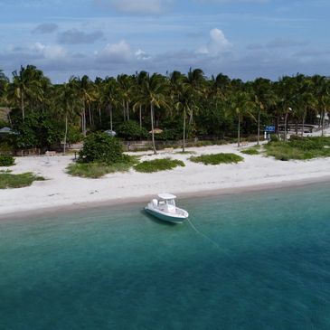 Center Console Charter Boat Everglades Peanut Island Palm Beach