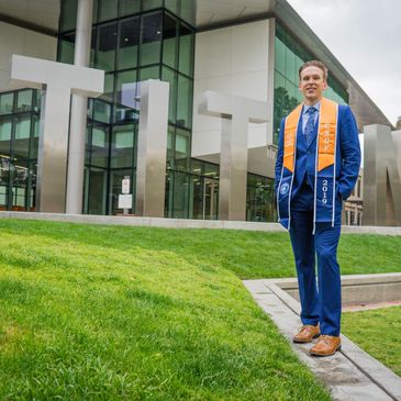 Cal State Fullerton Grad Photos by Trevor Hunter 224. 