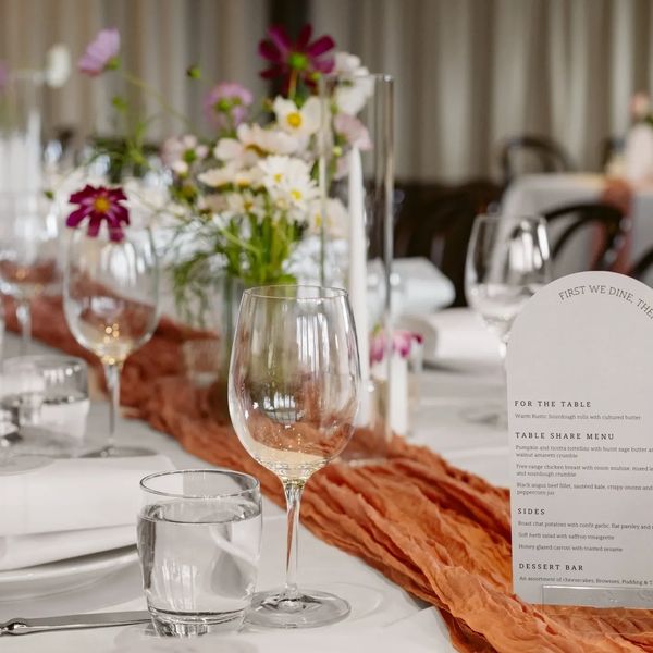 Table Setting
Wedding Styling
Floral style
Place setting
Reception
Celebration