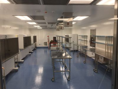 Non-hazardous compounding pharmacy