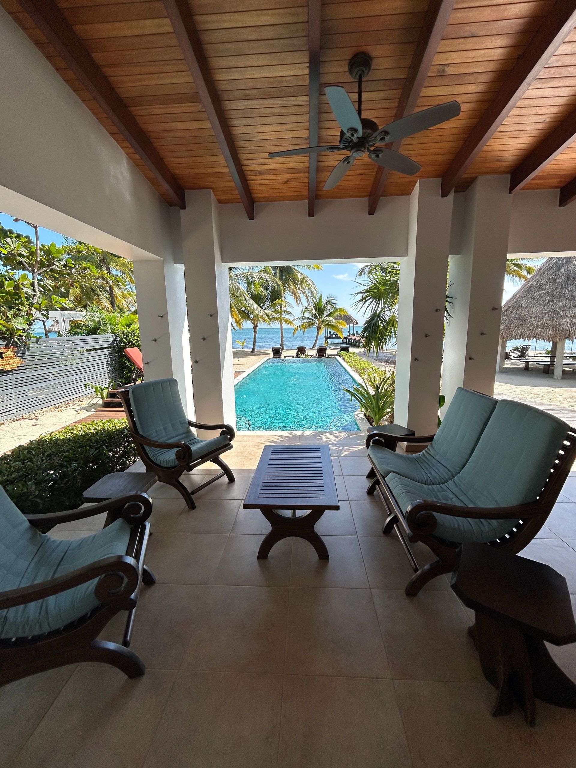 faq-castaway-castaway-placencia-belize