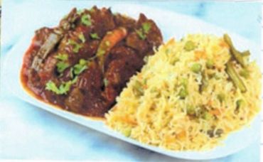 8. Choco
Lamb Cooked In Tomato Sauce 
Served With Rice