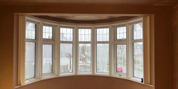 Plastering walls 