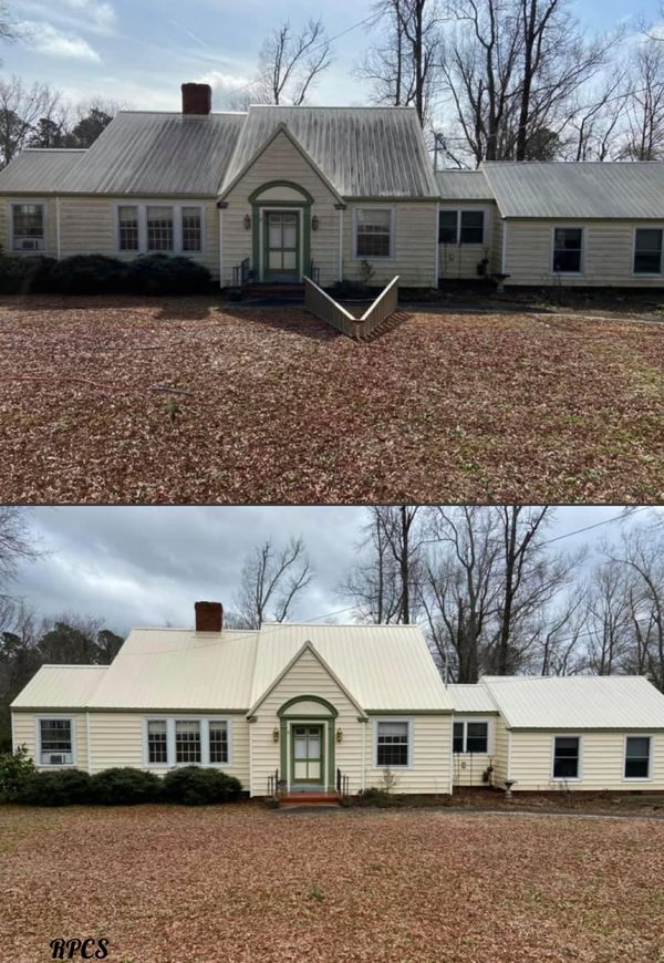 Roof Wash Before and After 