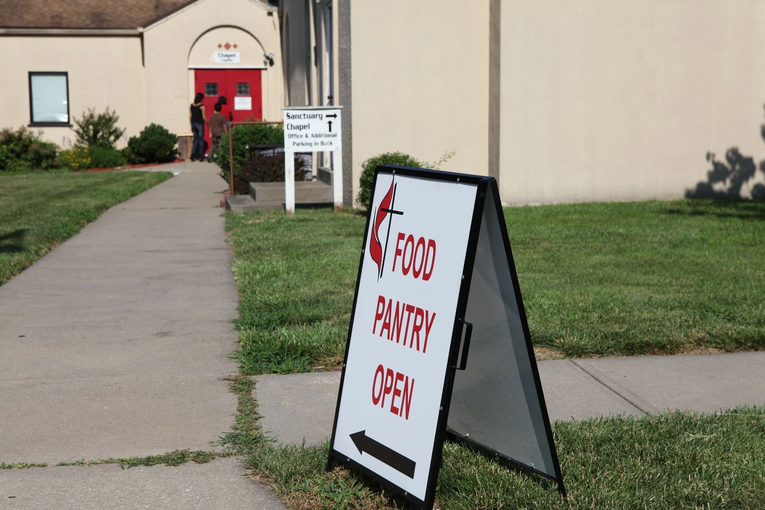 Santa Fe Waystation Food Pantry Overland Park Kansas