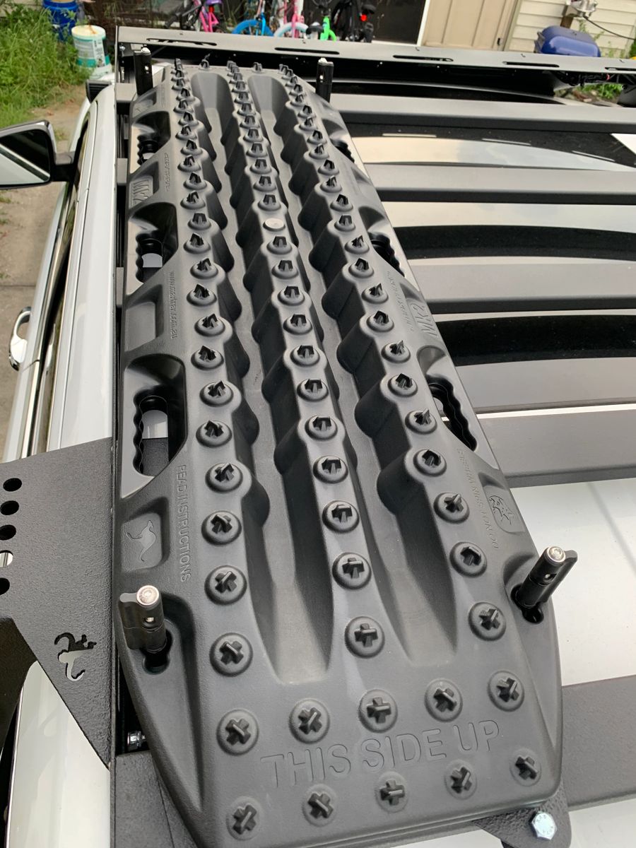 WK2 Traction Board Mounts