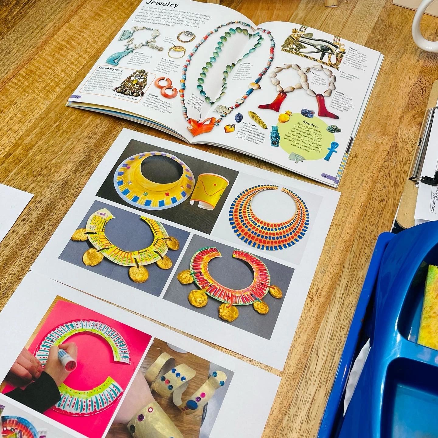 Egyptian shop jewelry crafts