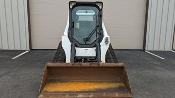 Skidsteer for rent