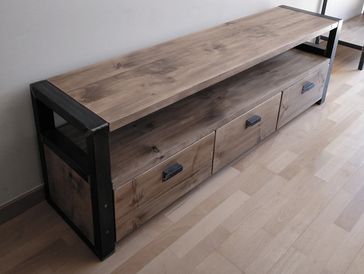 Muebles modernos estilo industrial