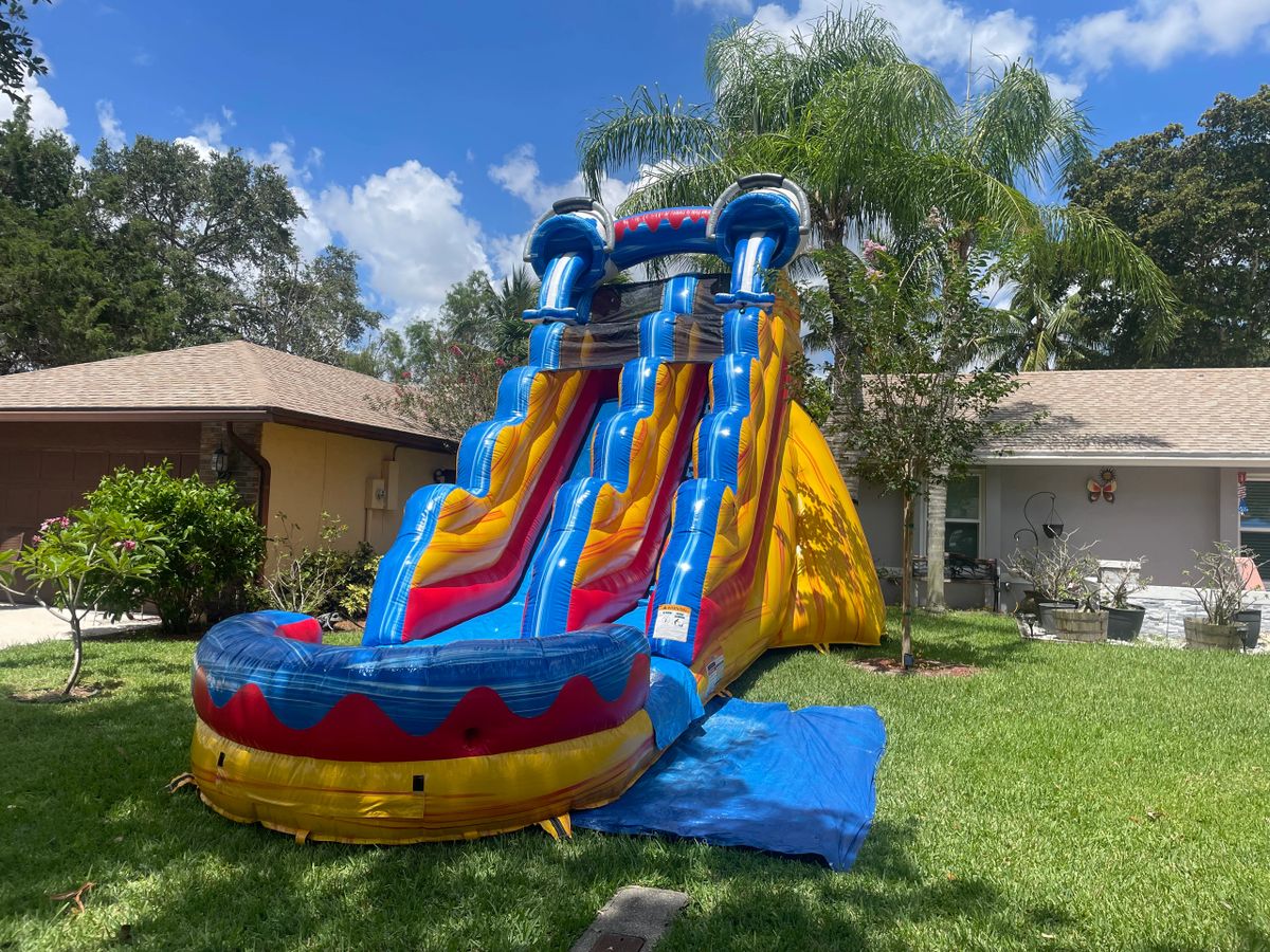 18 Ft Wild Splash Water Slide