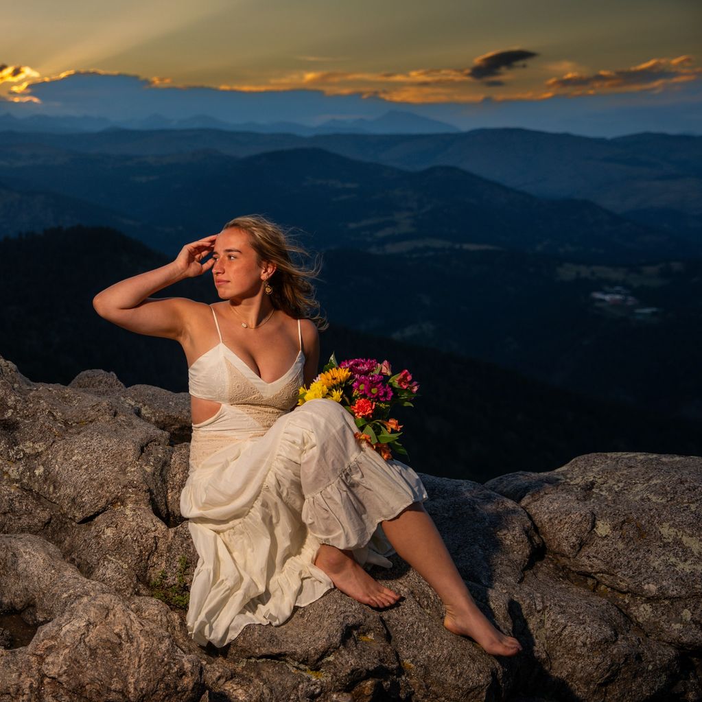 Senior girl at sunset with mountain views