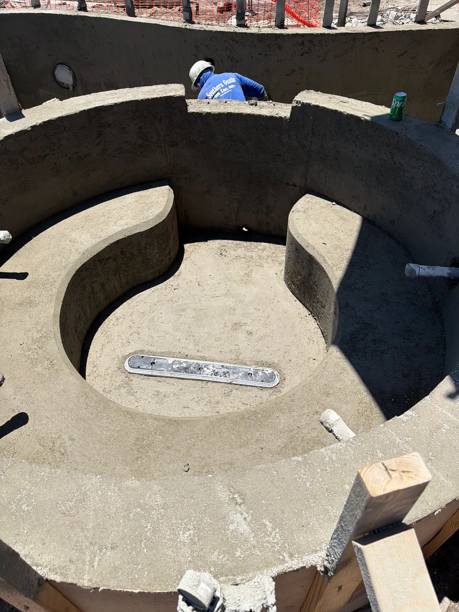 Pool construction Florida
