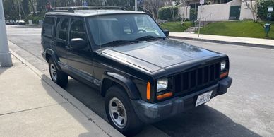 2001 Jeep Cherokee Sport Civilian or Sheriff Vehicle for rent. www.picturecarslosangeles.com