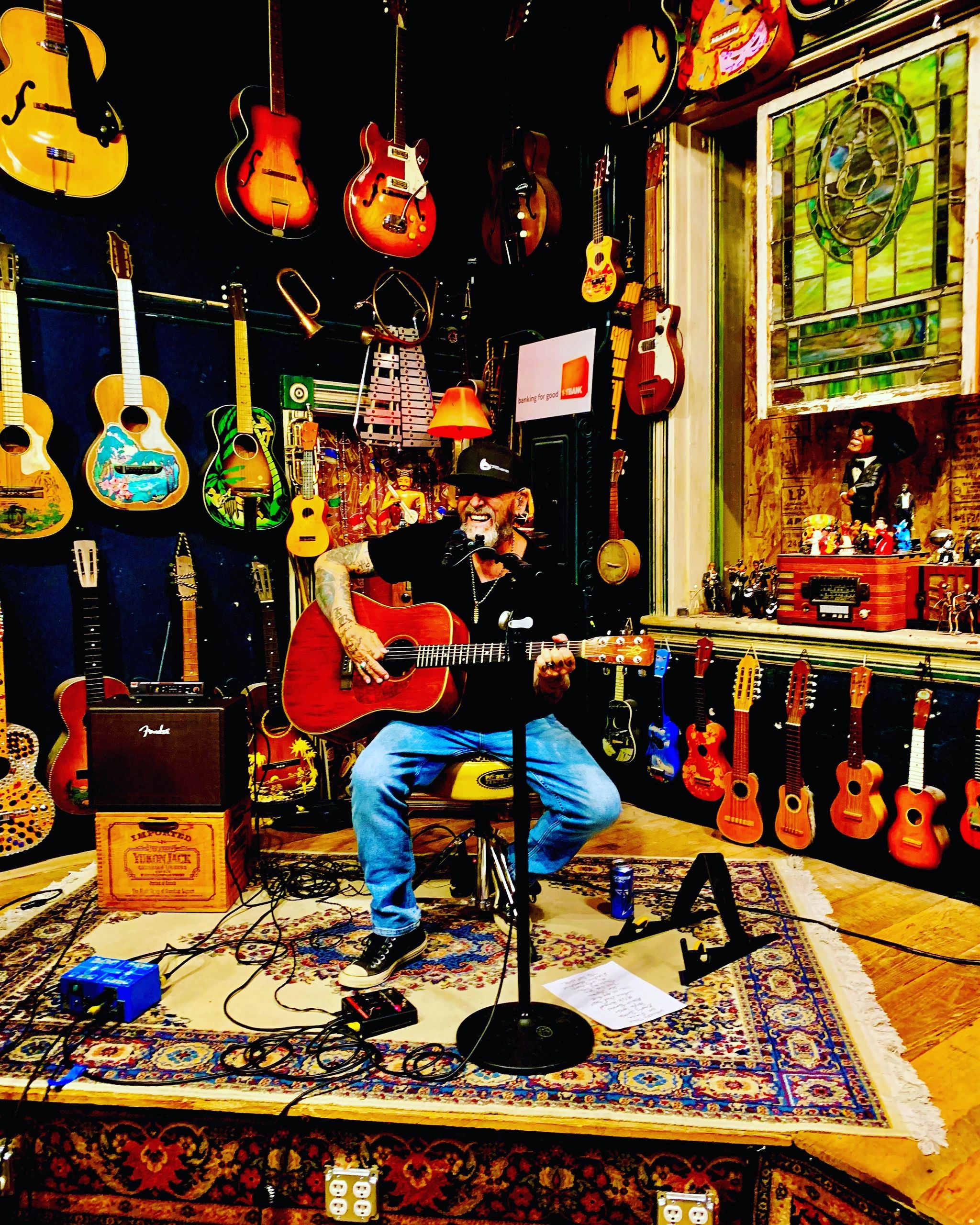 Rockin’ Steves Guitars in Carbondale Colorado