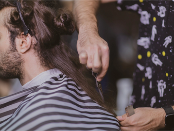 LONG HAIR HAIRCUT
Precision Scissor Cut for Men
Natural Flow in Downtown Vancouver