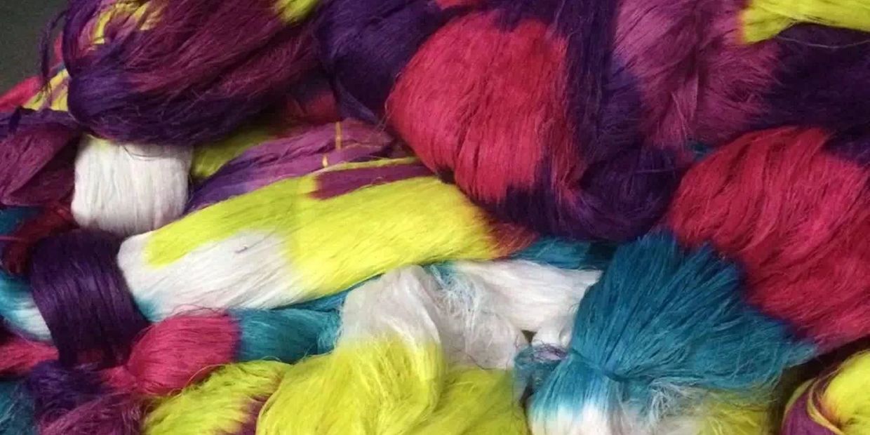 Space dyed yarn manufacturer