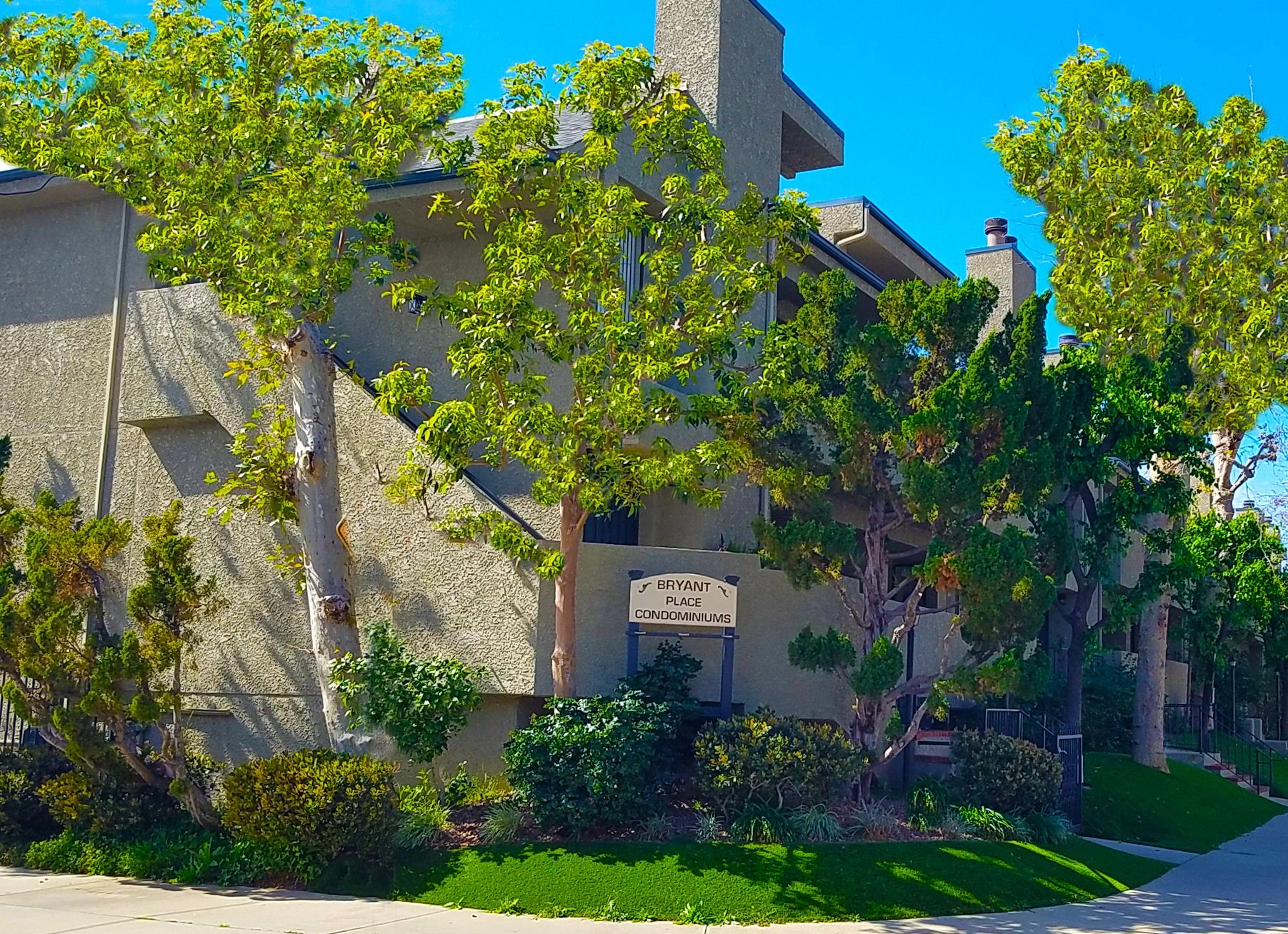 Bryant Place Condominiums