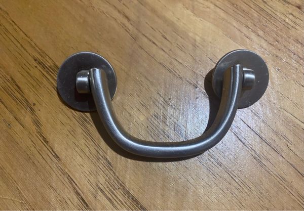 Statistical Table Shells Design Modern Smiley Pulls (4)