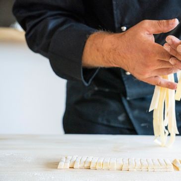 cooking class in Umbria, making fresch hand made pasta