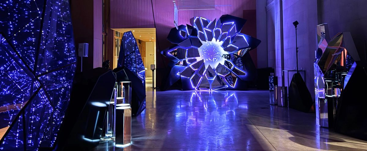 Hall of Mirrors — Interactive Kinetic Sculpture