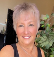 Rina's Readings 
863-800-0506