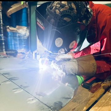 On-site industrial welding for plant maintenance, production equipment repair, and facility fabricat
