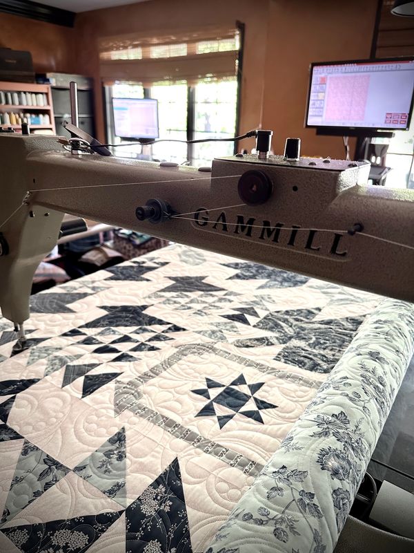 Gammill Longarm Quilting Machine