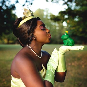 A Tiana Parody, The Princess and the Frog Actor in Nashville entertains kids at birthdays and events