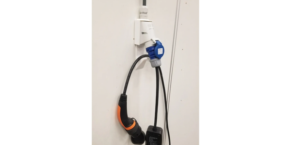 Een foto van de kabel haak die ik gemaakt heb voor PicNic.