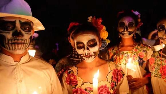 Spanish Halloween History, Dia de las Brujas & Day of the Dead