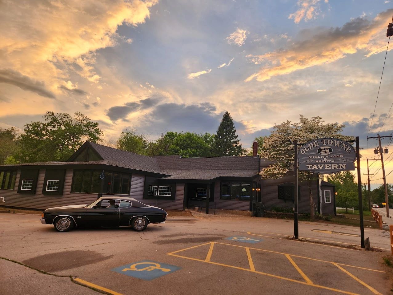 gallery-olde-towne-tavern