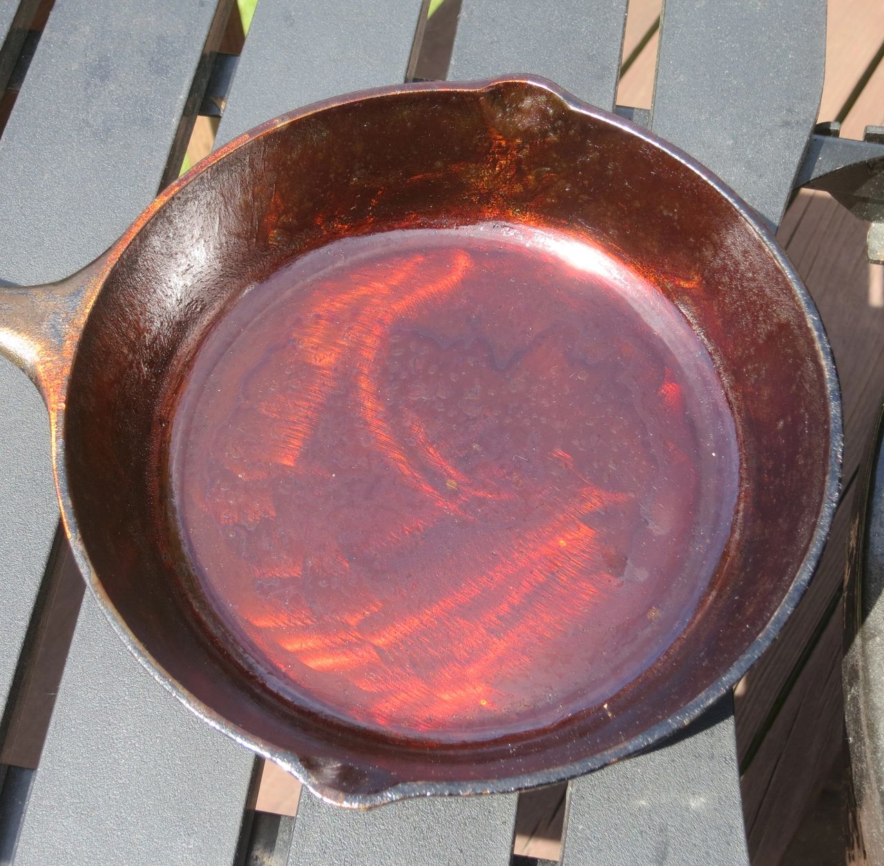 Sanding and Polishing - Cast Iron Skillet Cookware : 16 Steps