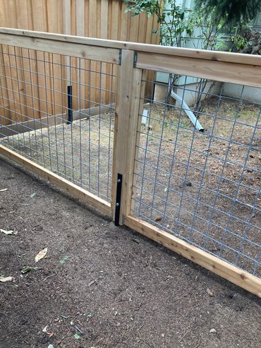 Utility panel style, Portland Oregon cedar fence installation 