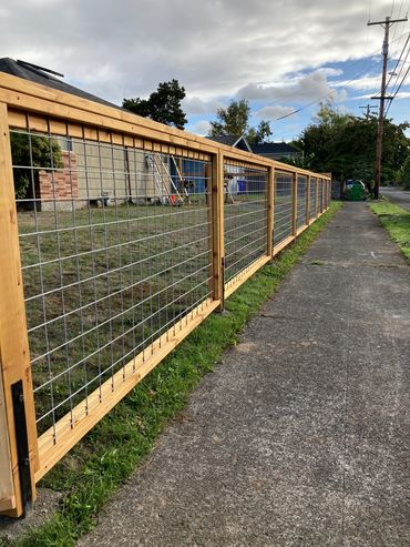 Utility panel style, Portland Oregon cedar fence installation 