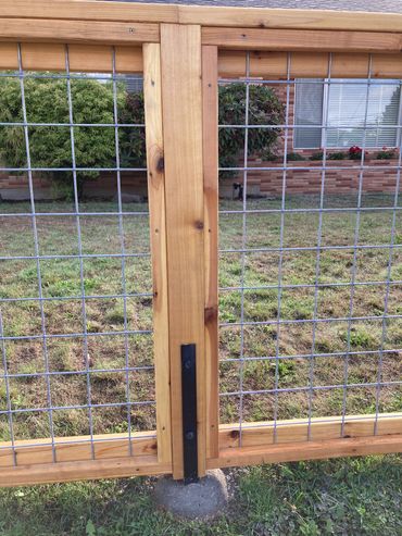 Utility panel style, Portland Oregon cedar fence installation 