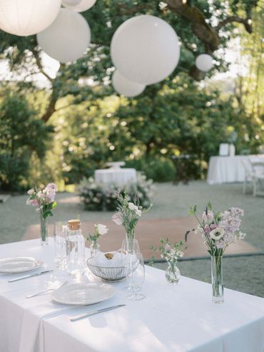 Lavender anemone bud vases Hakone Gardens florist San Jose wedding florist sweetheart table flowers