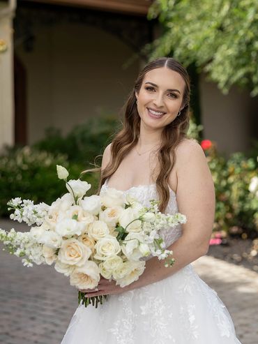 Ivory and white rose luxury bridal bouquet at Casa Real at Ruby Hill Winery in Livermore, CA