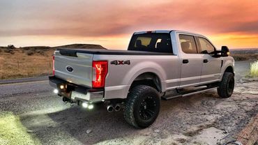 Single rear wheel F350 Hitch Bars