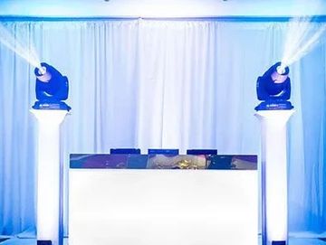 DJ booth with four pillars