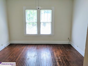 Principle Realty - PRNac - Now Leasing - 221 Pine St - Nacogdoches TX 75964 - 3 Br- House w/ Studio