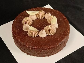 6 Inch Whole Cake