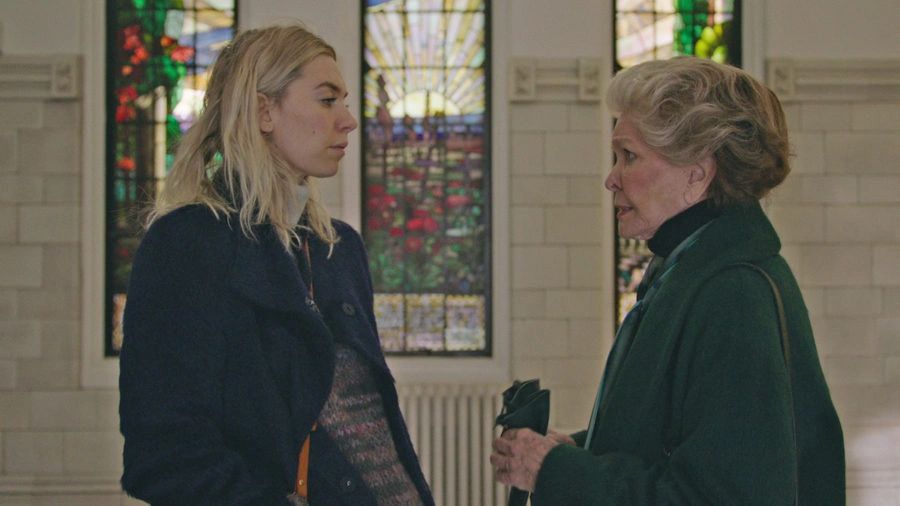 Vanessa Kirby y Ellen Burstyn en 'Fragmentos de una mujer'.