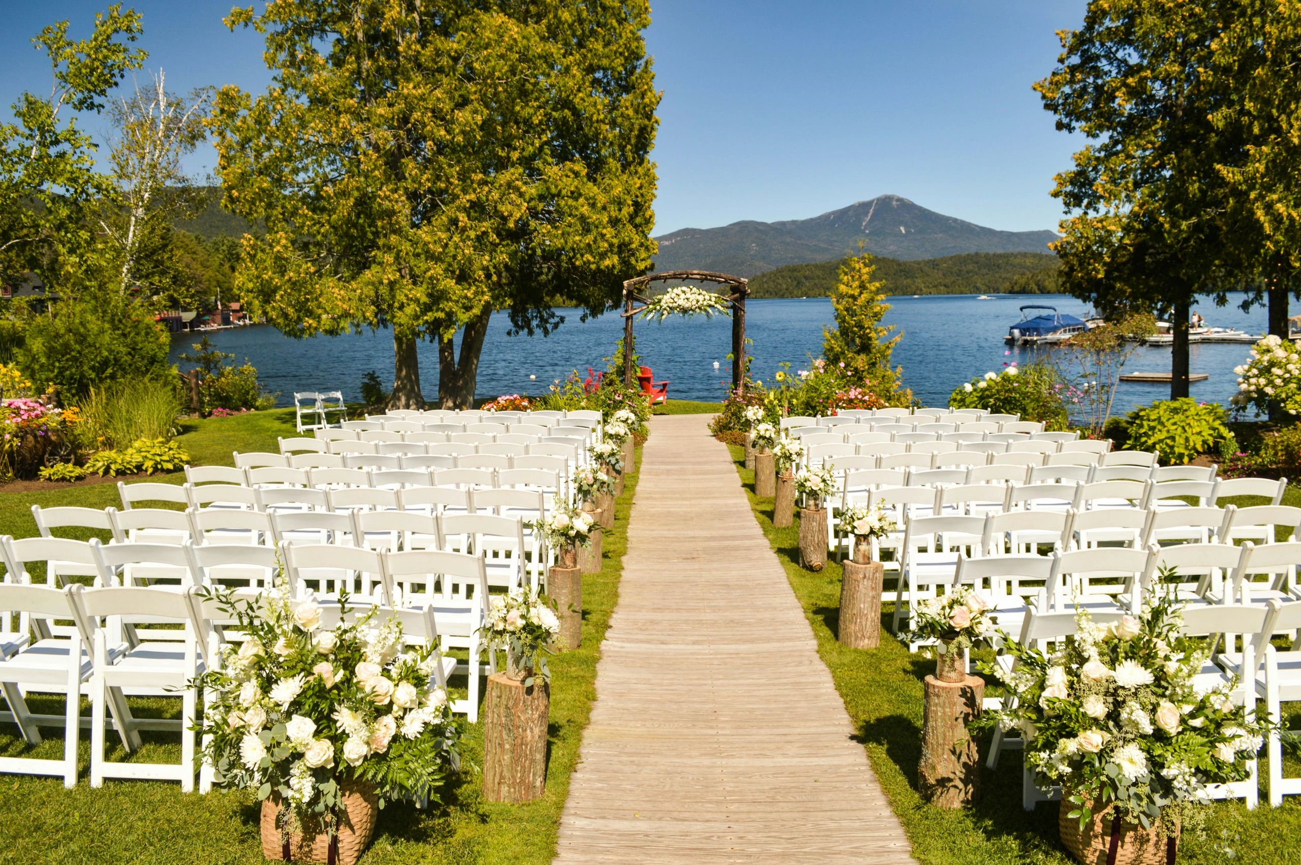 South West.  Bath. Frome, Somerset. Wiltshire. Destination. Wedding Celebrant.  Funeral Celebrant. 