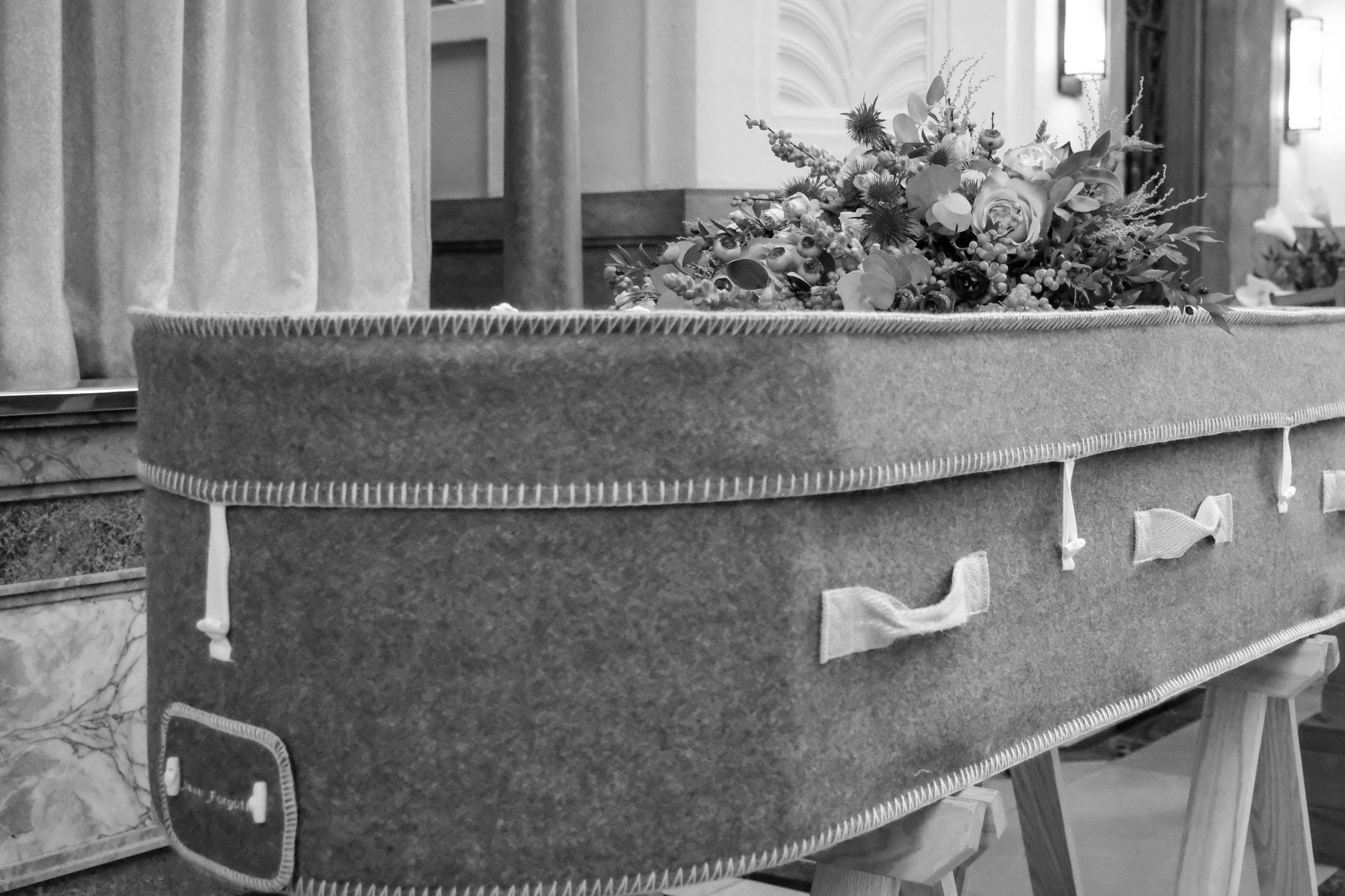 Celebrant; Wiltshire; Somerset; Weddings; Funerals; Vow Renewals; South West