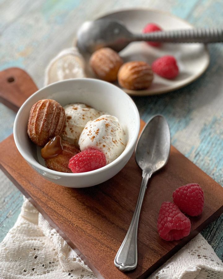 Mini Churros & Ice Cream